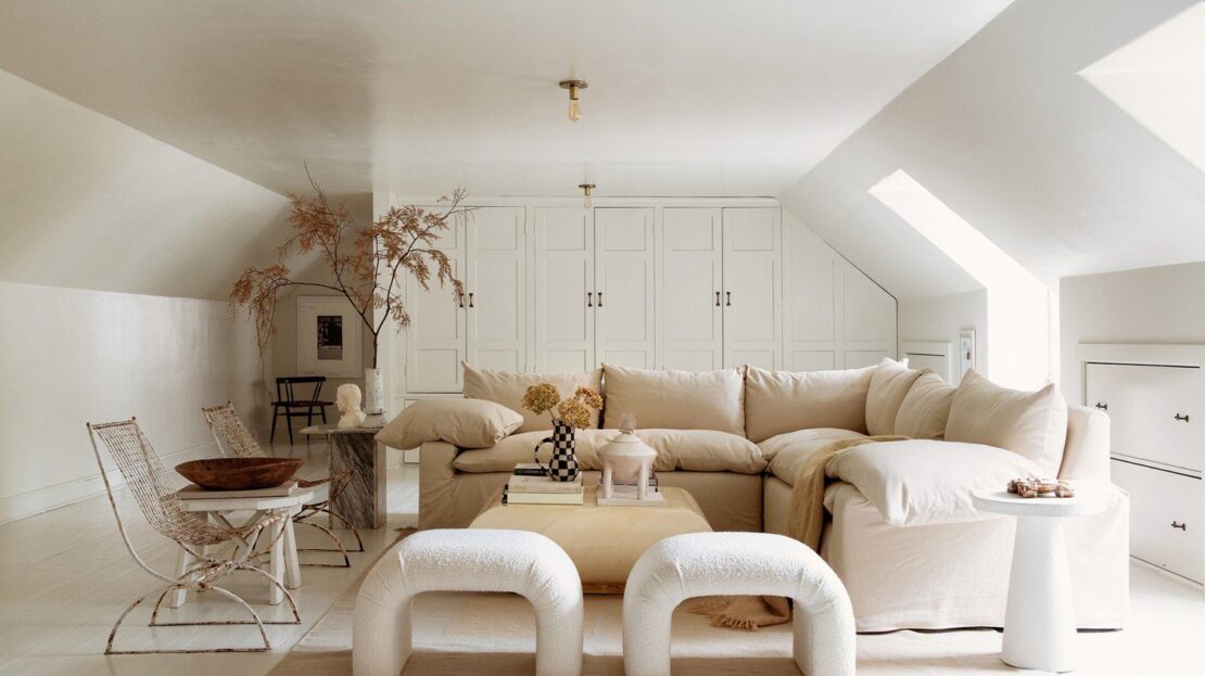 Living area of 2.5 BHK in Candeur Icon Varthur Road Bangalore