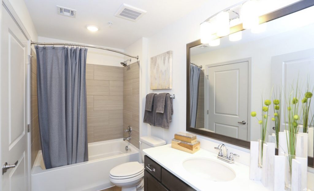 Washroom image of 3 BHK in Candeur Varthur Bangalore